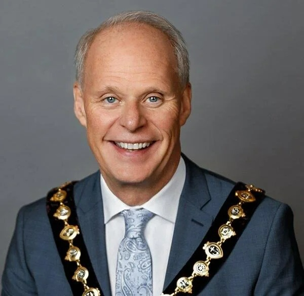 imgi 3 imgi 134 mayor carter 780x1094x0x0x780x760x1662827397